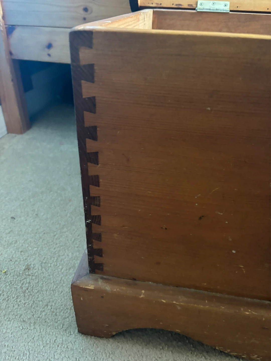 Wooden Blanket Chest - photo 4