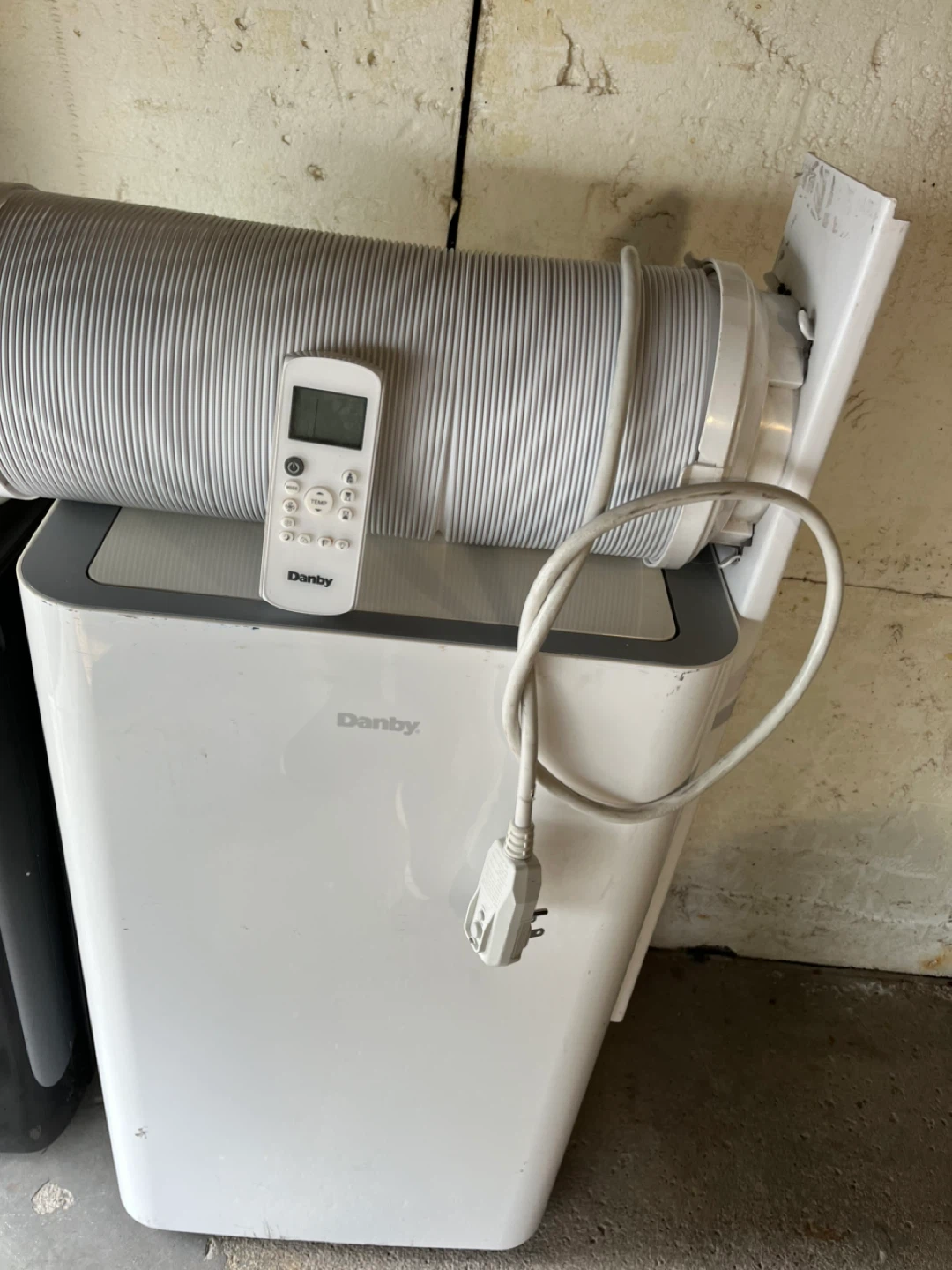 Danby Portable Air Conditioner with Remote - photo 4