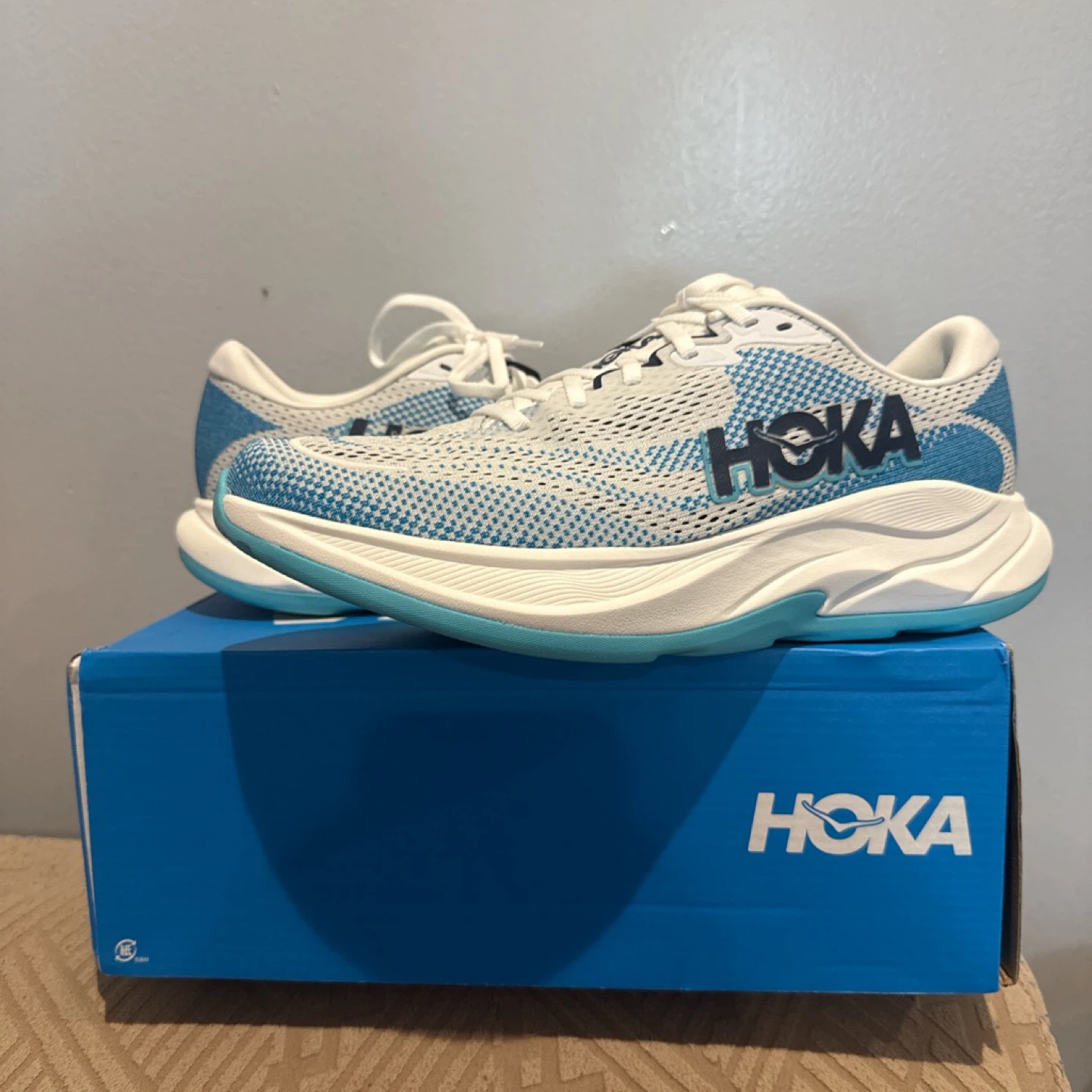 Hoka Rincon 4 Men's Running Shoes Size 10.5 - photo 2