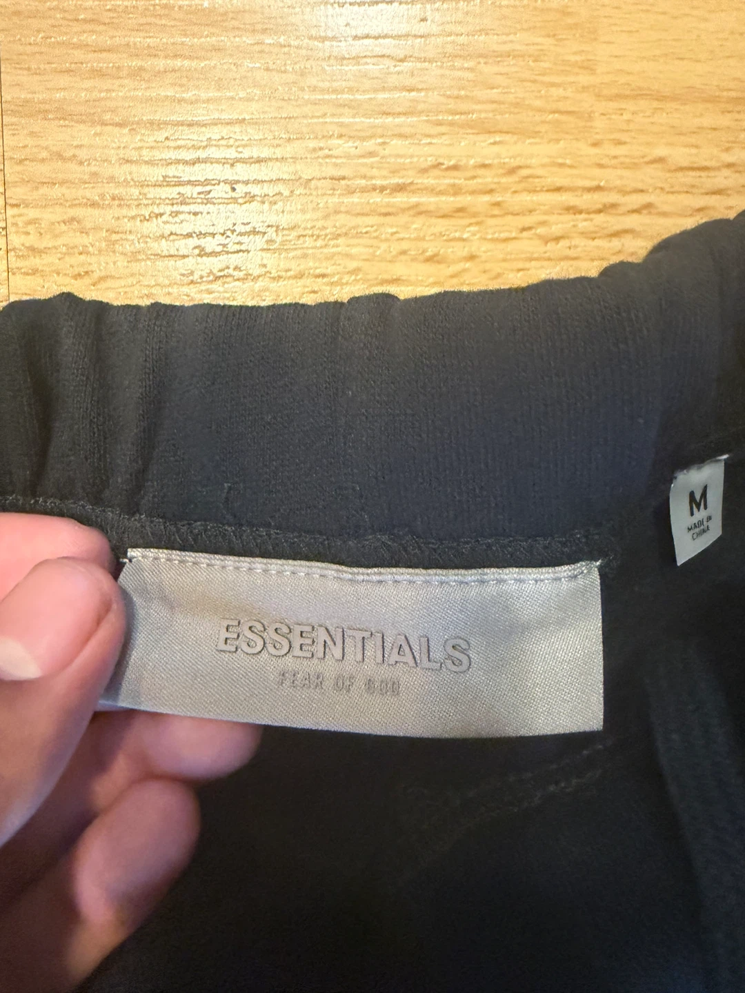 ESSENTIALS Fear of God Black Shorts Size M - photo 4