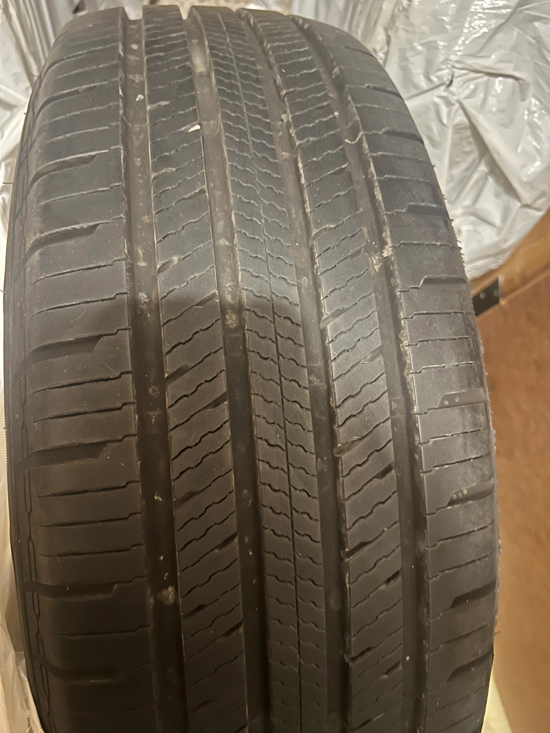 Motomaster Hydra Edge Tour Tire with 16" Rim - photo 5