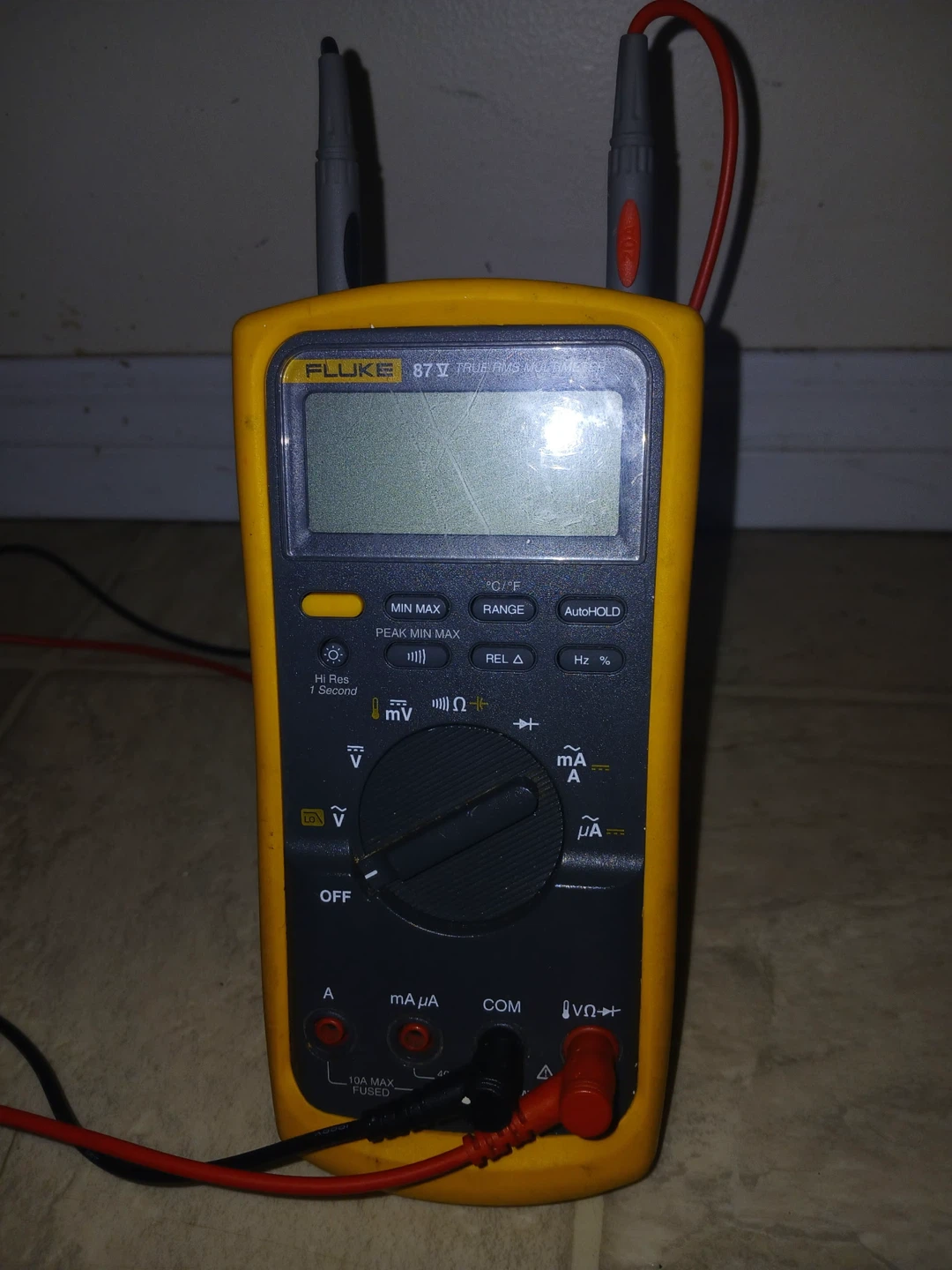 Fluke 87V True RMS Multimeter - photo 3