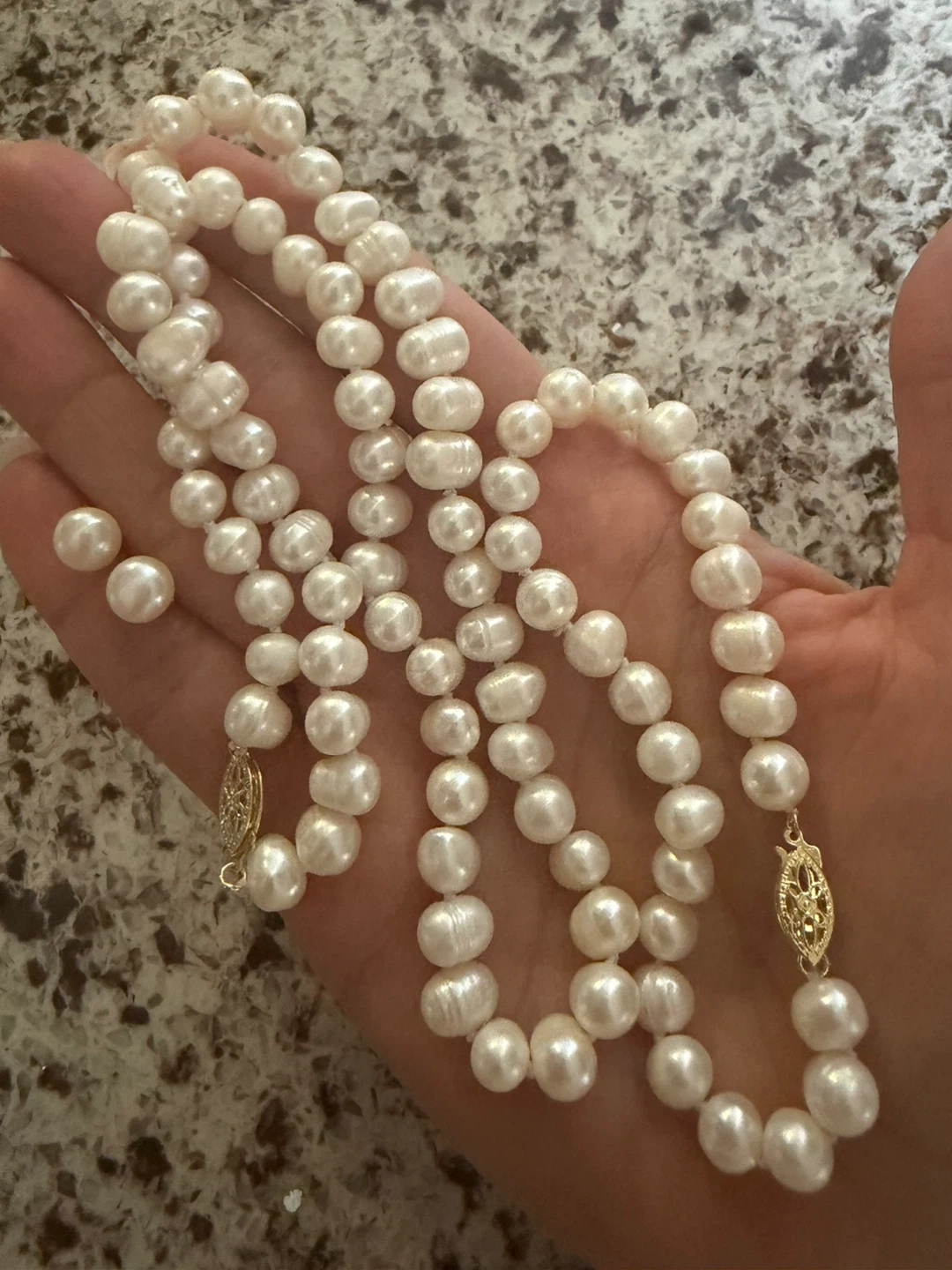 New Real pearl necklace bracelet earrings ( retail $650)