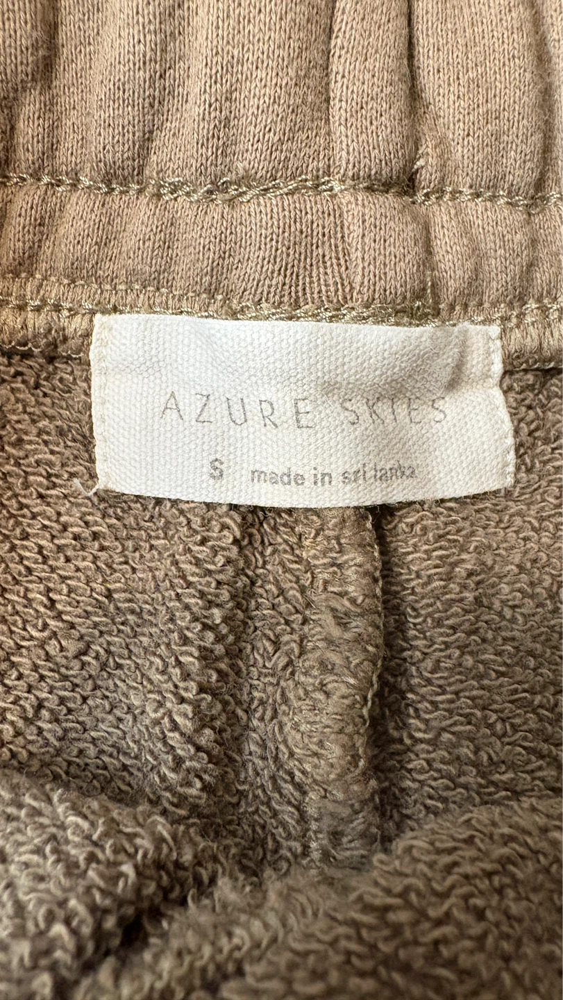 Azure Skies Brown Sweat Shorts Size S - photo 2