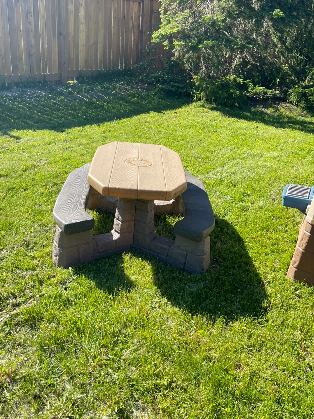 Step2 Play House, Picnic Table & Slide Set - photo 5