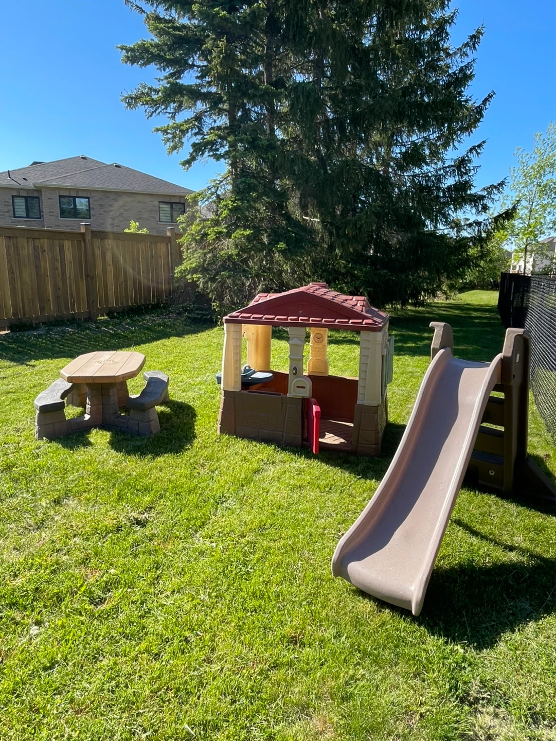 Step2 Play House, Picnic Table & Slide Set - photo 3