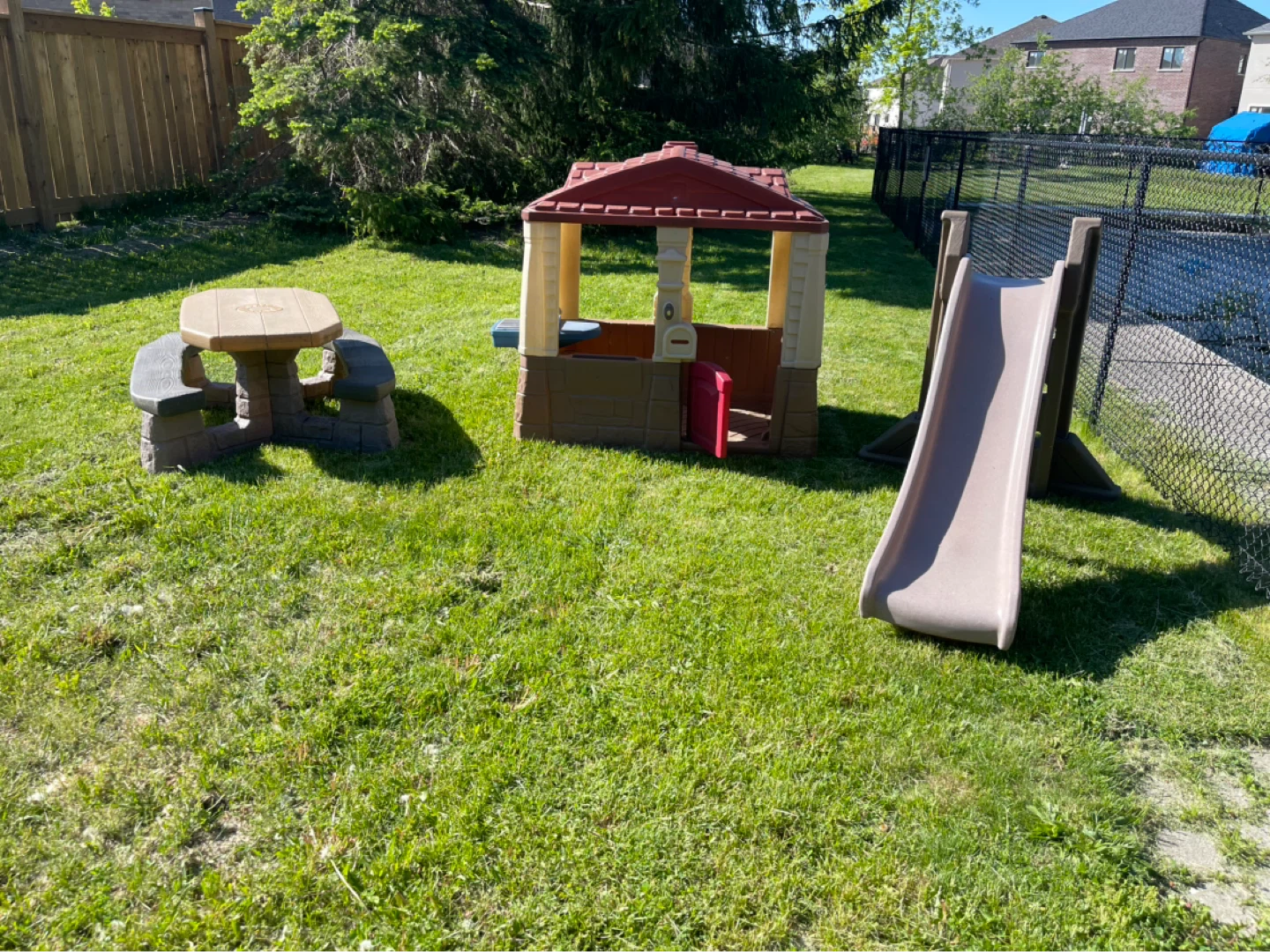 Step2 Play House, Picnic Table & Slide Set