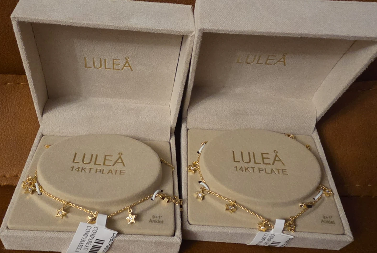 LULËA 14KT Plate Anklet with Star Charms