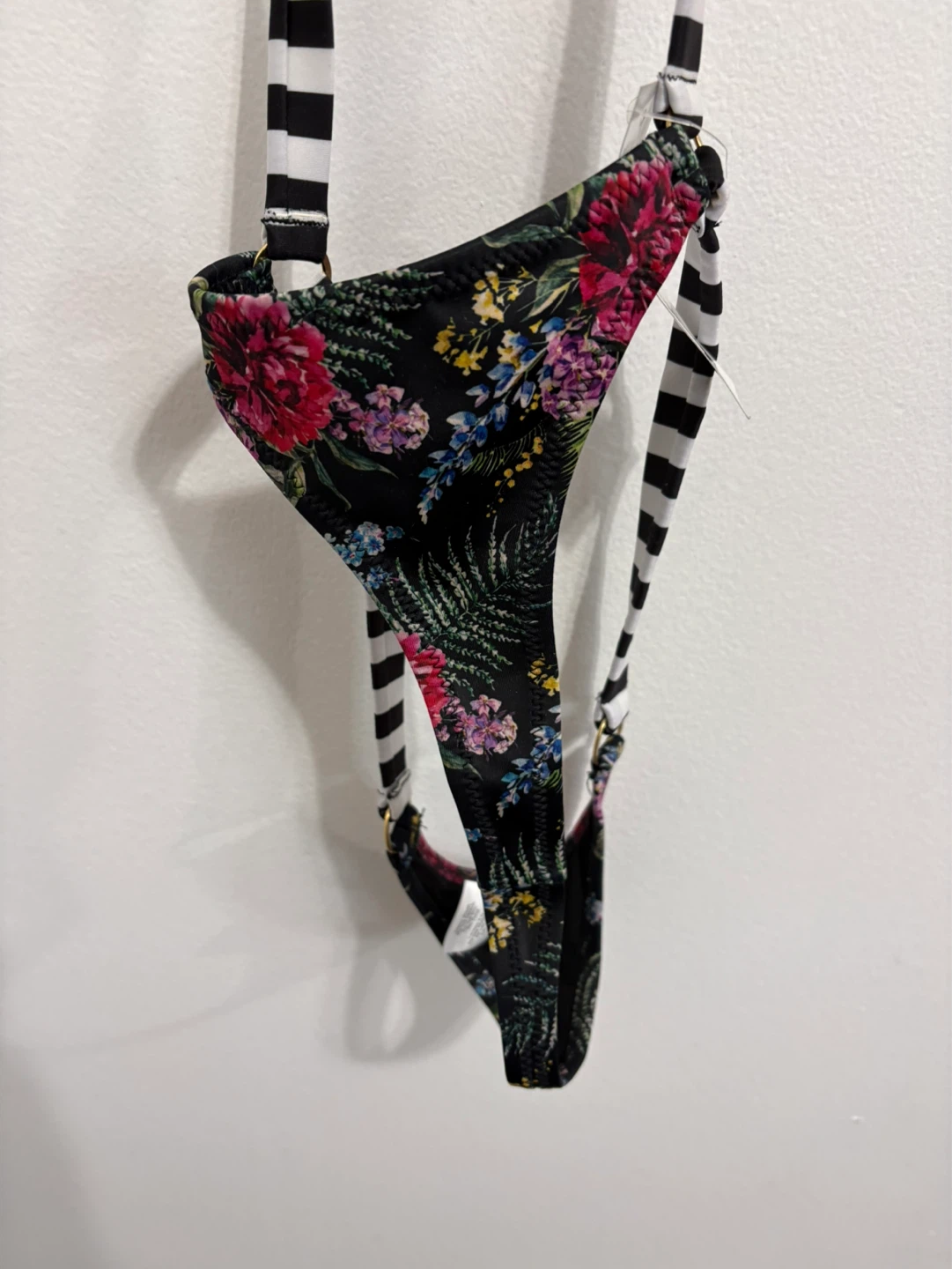 Yandy.com Floral & Stripe Thong Bikini - Size L NEW - photo 2