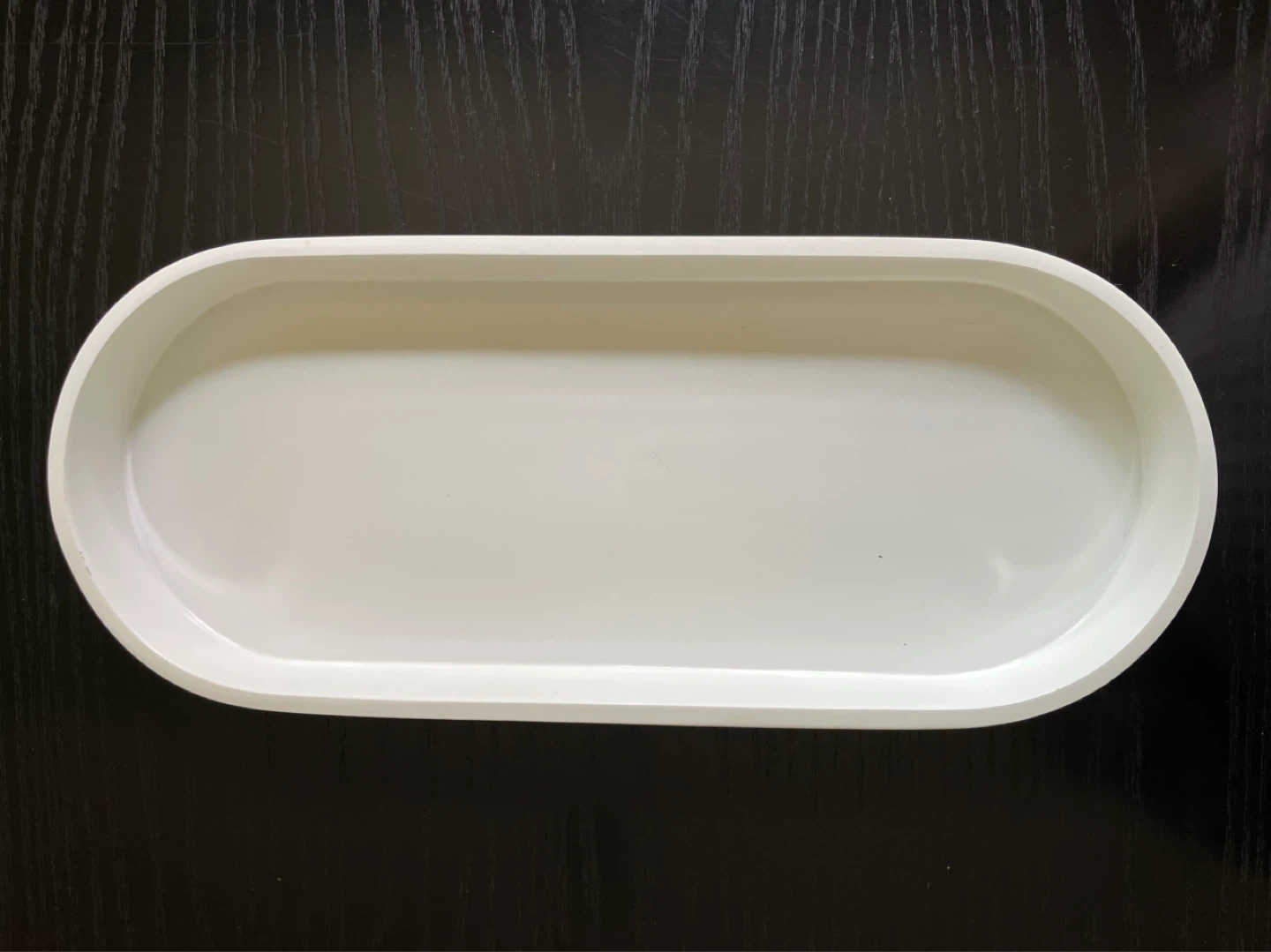 White Resin Tray - photo 2