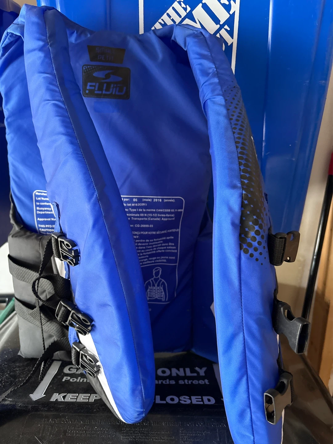 Fluid Adult small Life Jacket