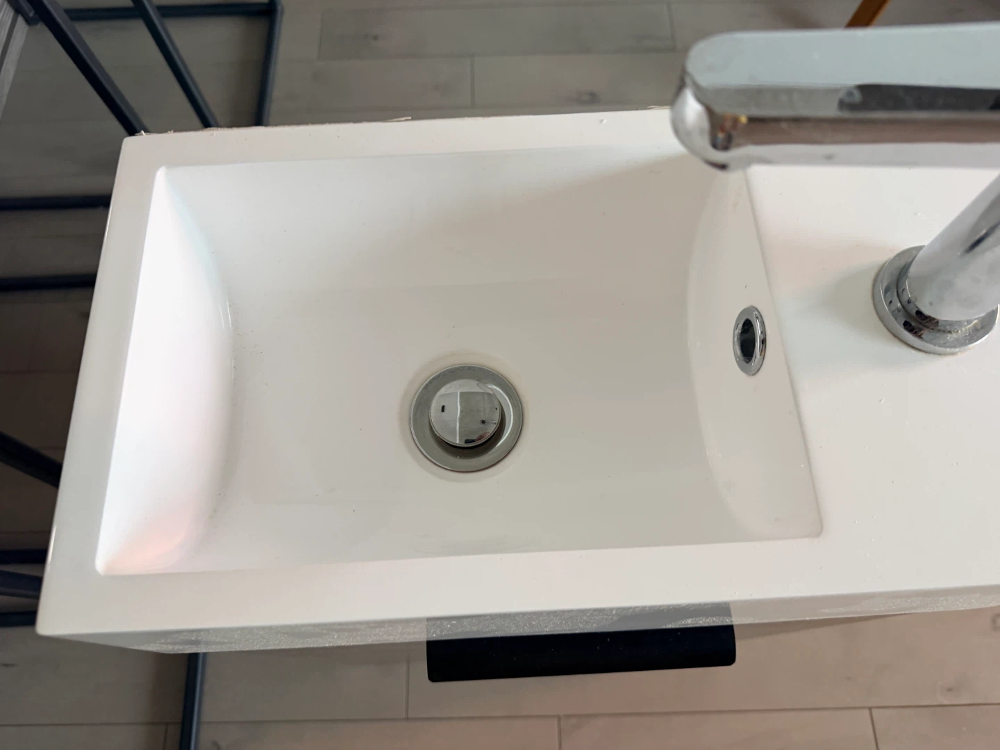 Meuble lavabo complet pour salle d’eau (15.5L x 8.5P x 25H) - photo 4