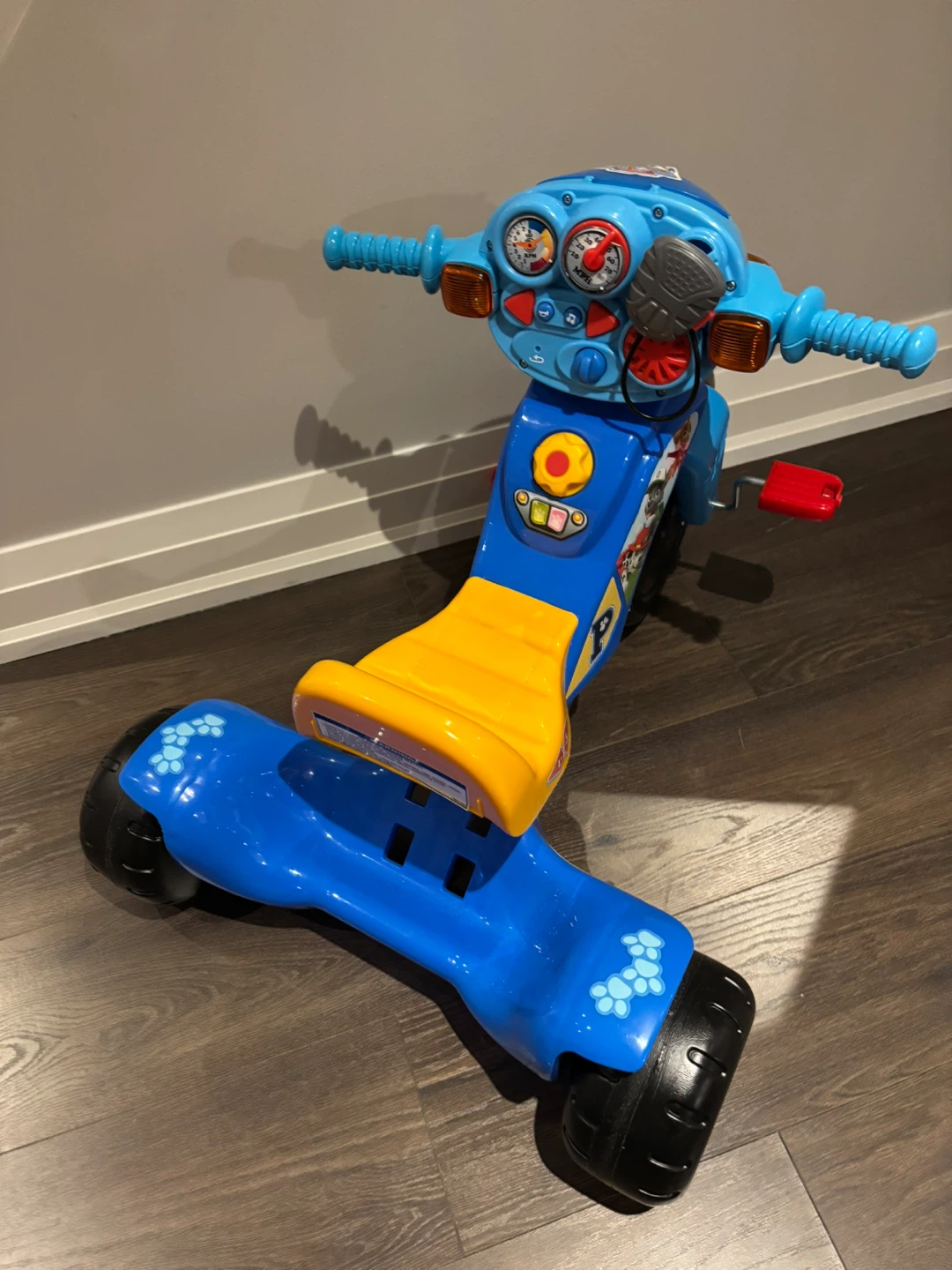 Fisher-Price Toddler Tricycle PAW Patrol Lights & Sounds Trike - photo 3