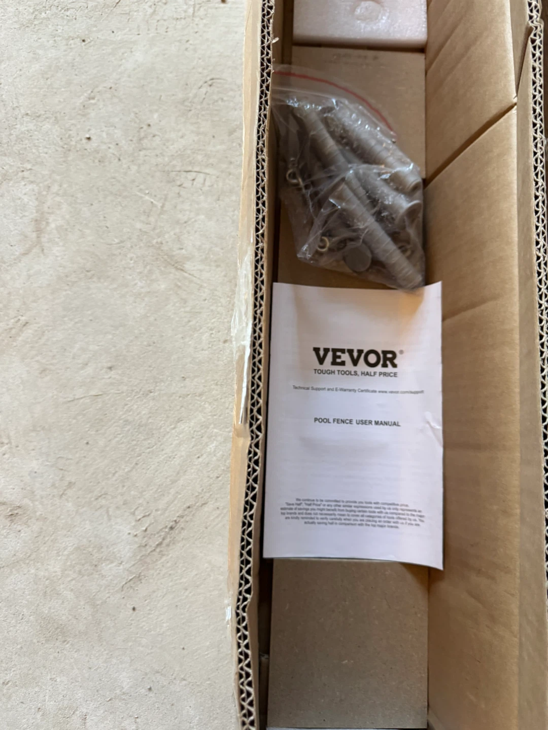 2 Vevor Pool Fences 12ft x 4ft - photo 4