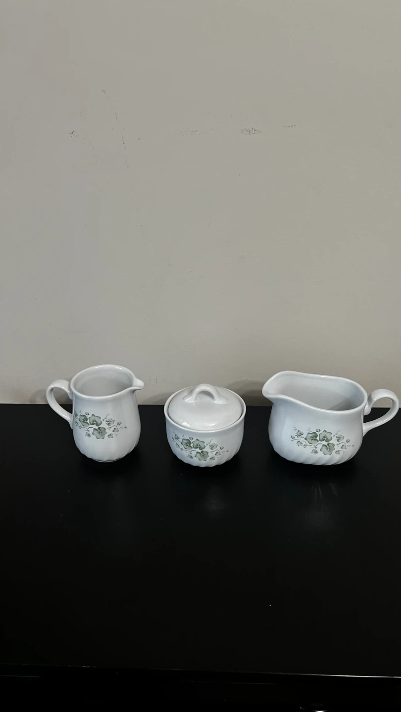 CorningWare Sugar Bowl and Creamer Set