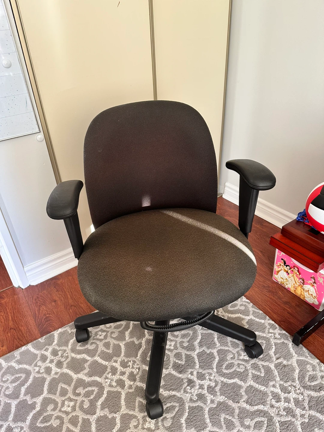 Black Office Chair