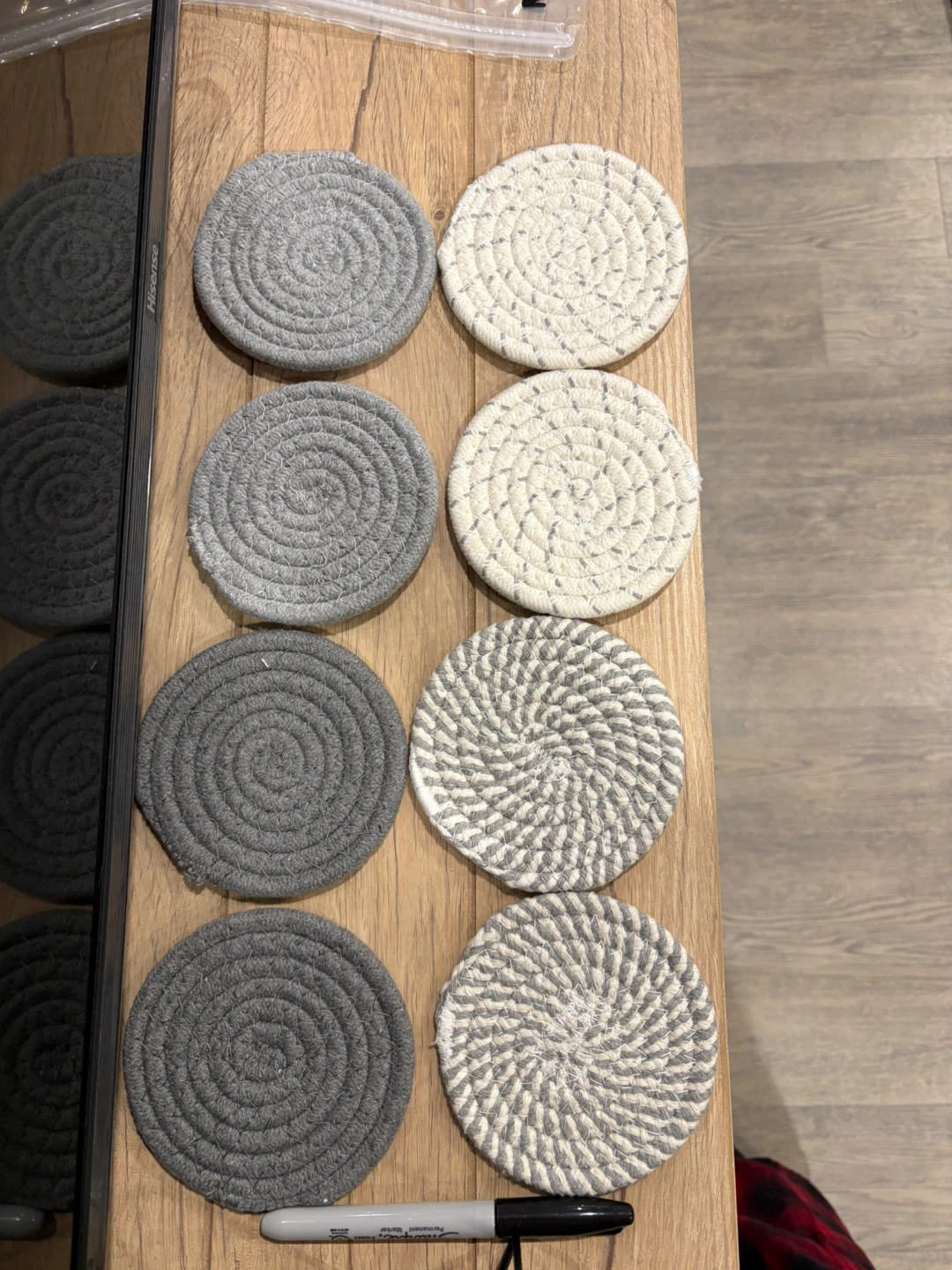 Set of 8 Woven Coasters with Holder - photo 2