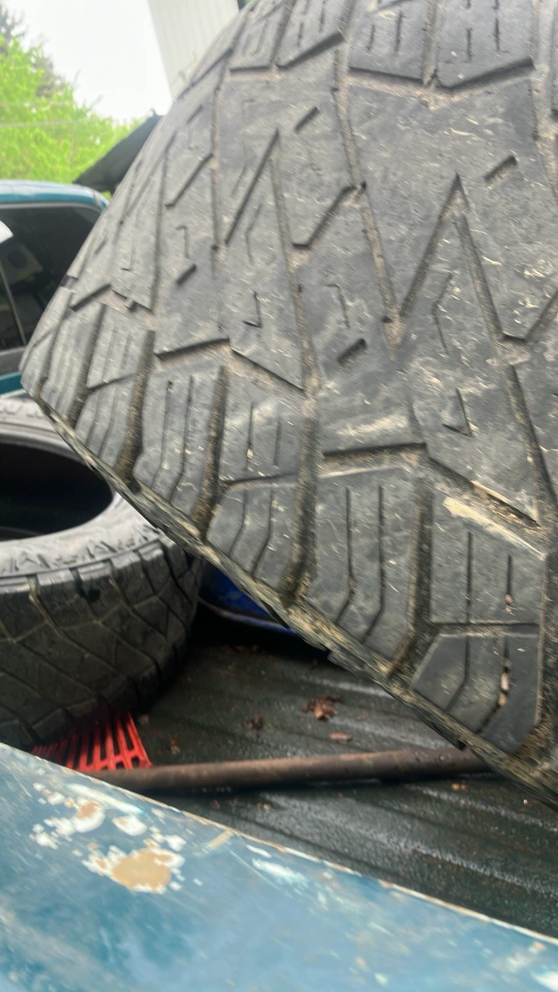 Predator 35x12.50R20LT Tires - photo 5