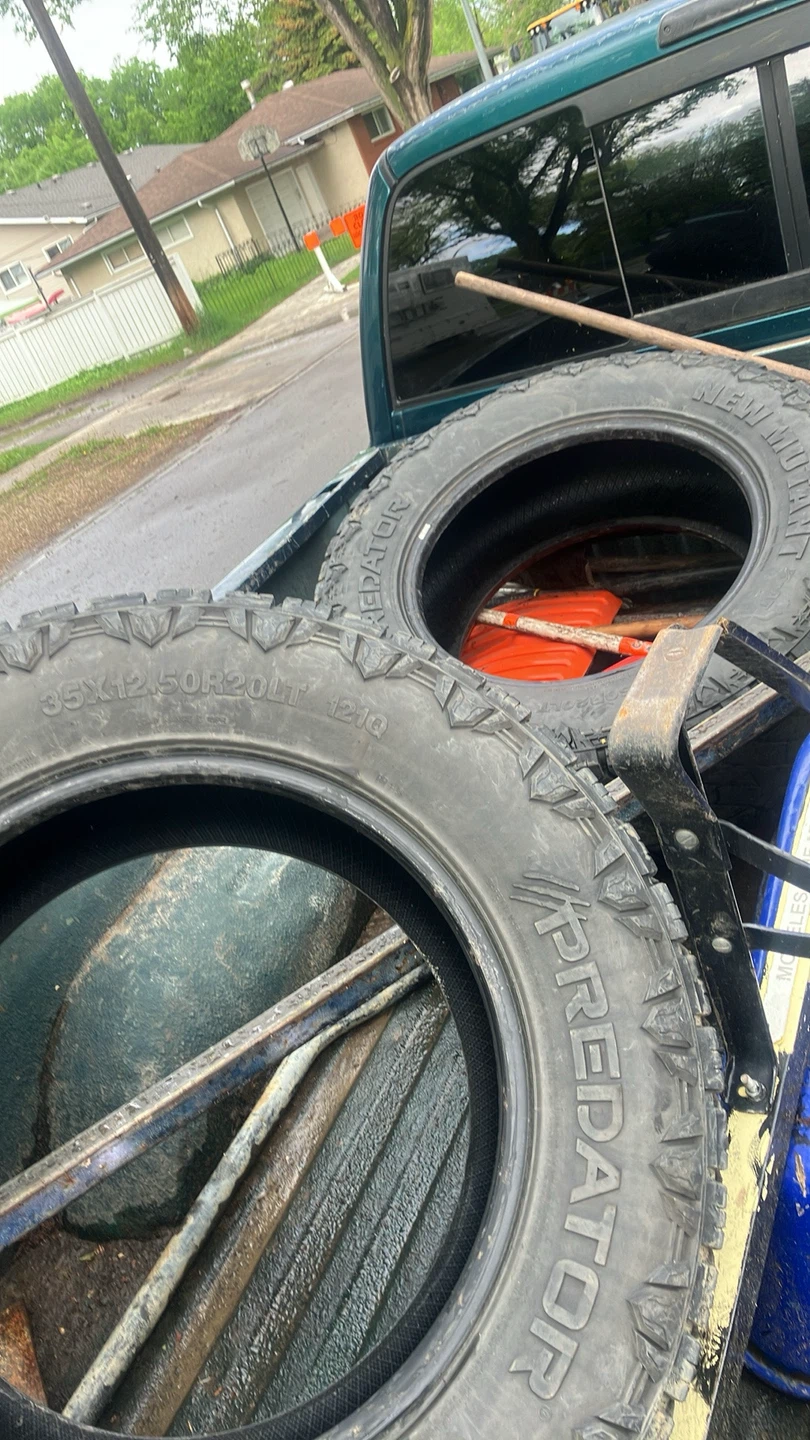 Predator 35x12.50R20LT Tires - photo 2