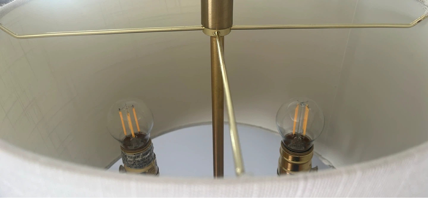 Gold and Clear Acrylic Table Lamp - photo 3