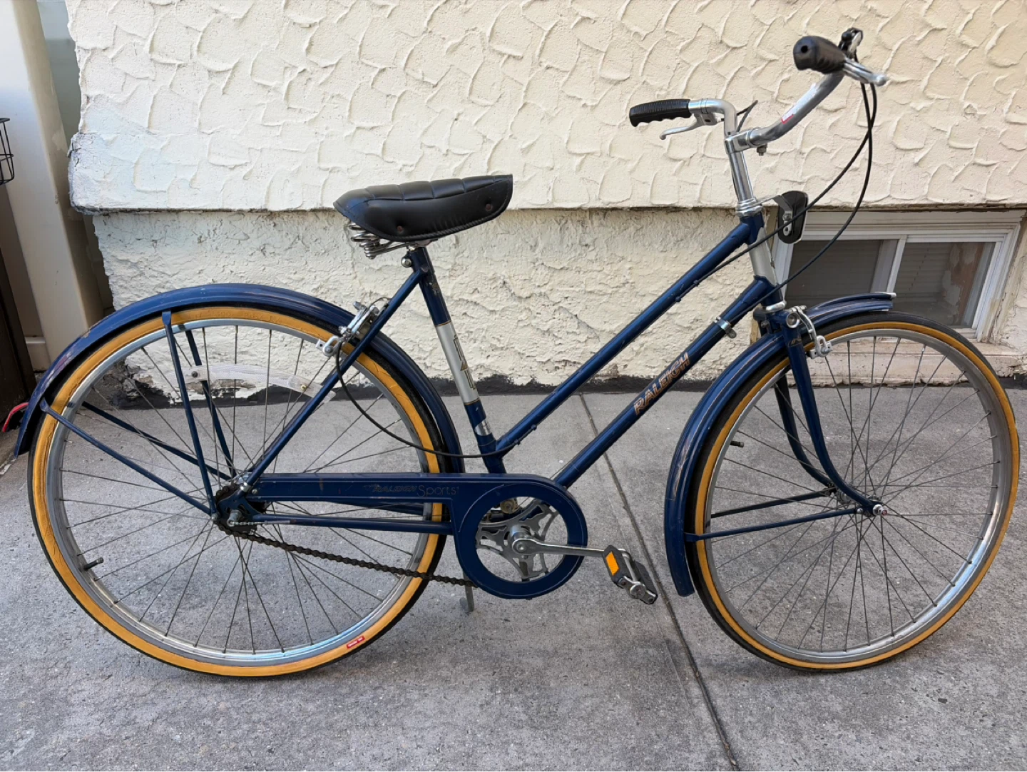 Raleigh Sports - Vintage 1970s step-through bicycle, Royal blue