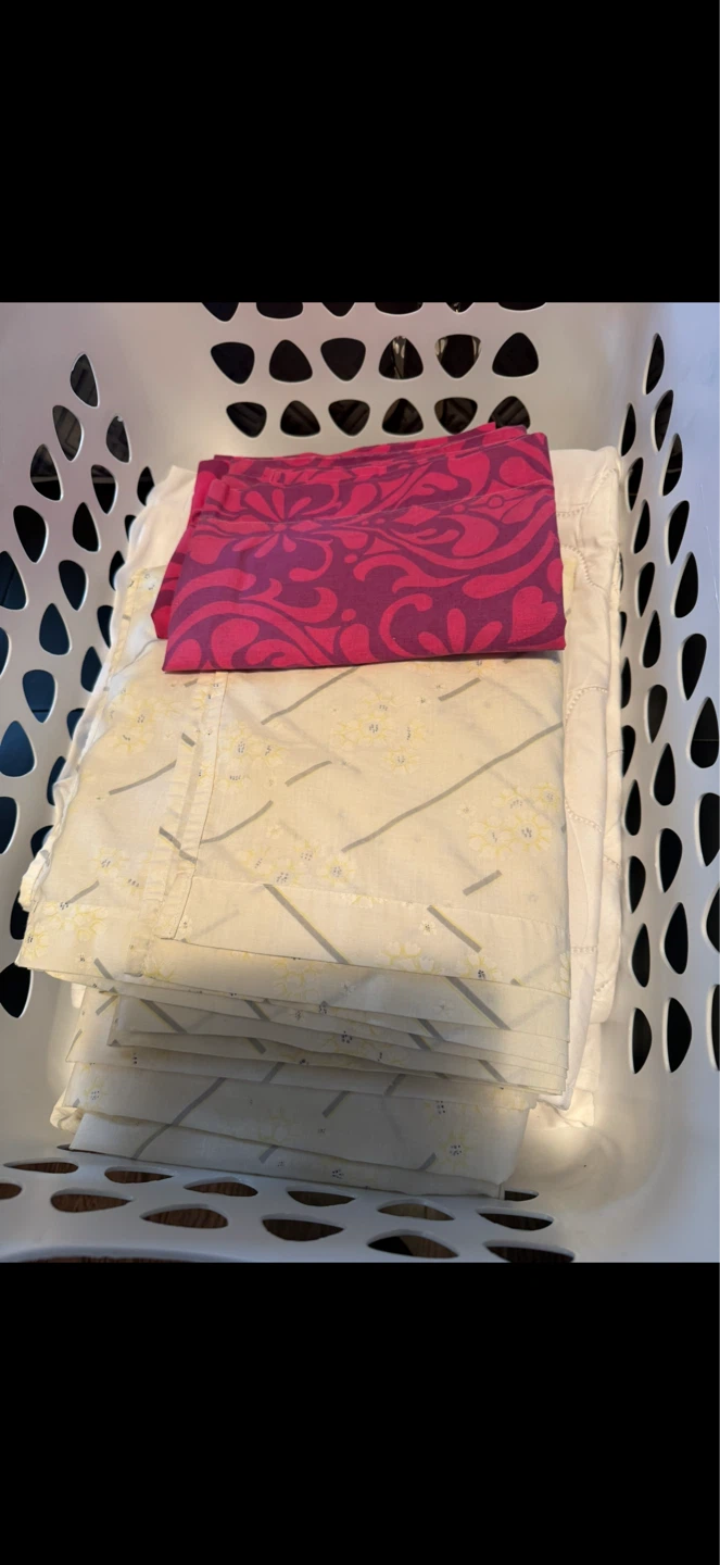 Queen Size Bed Sheet Set with Pillowcase