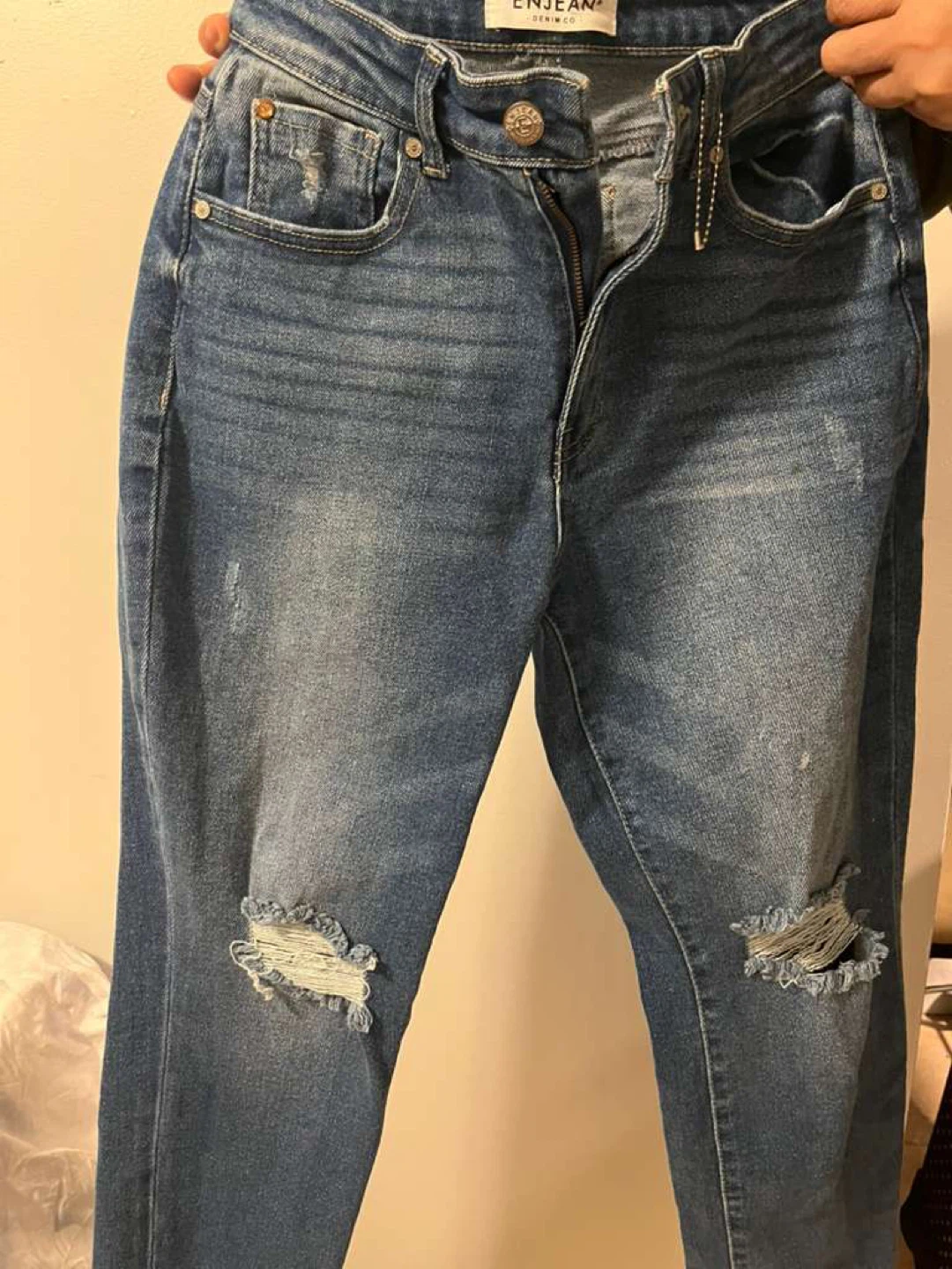 ENJEAN Denim Co. Blue Distressed Jeans