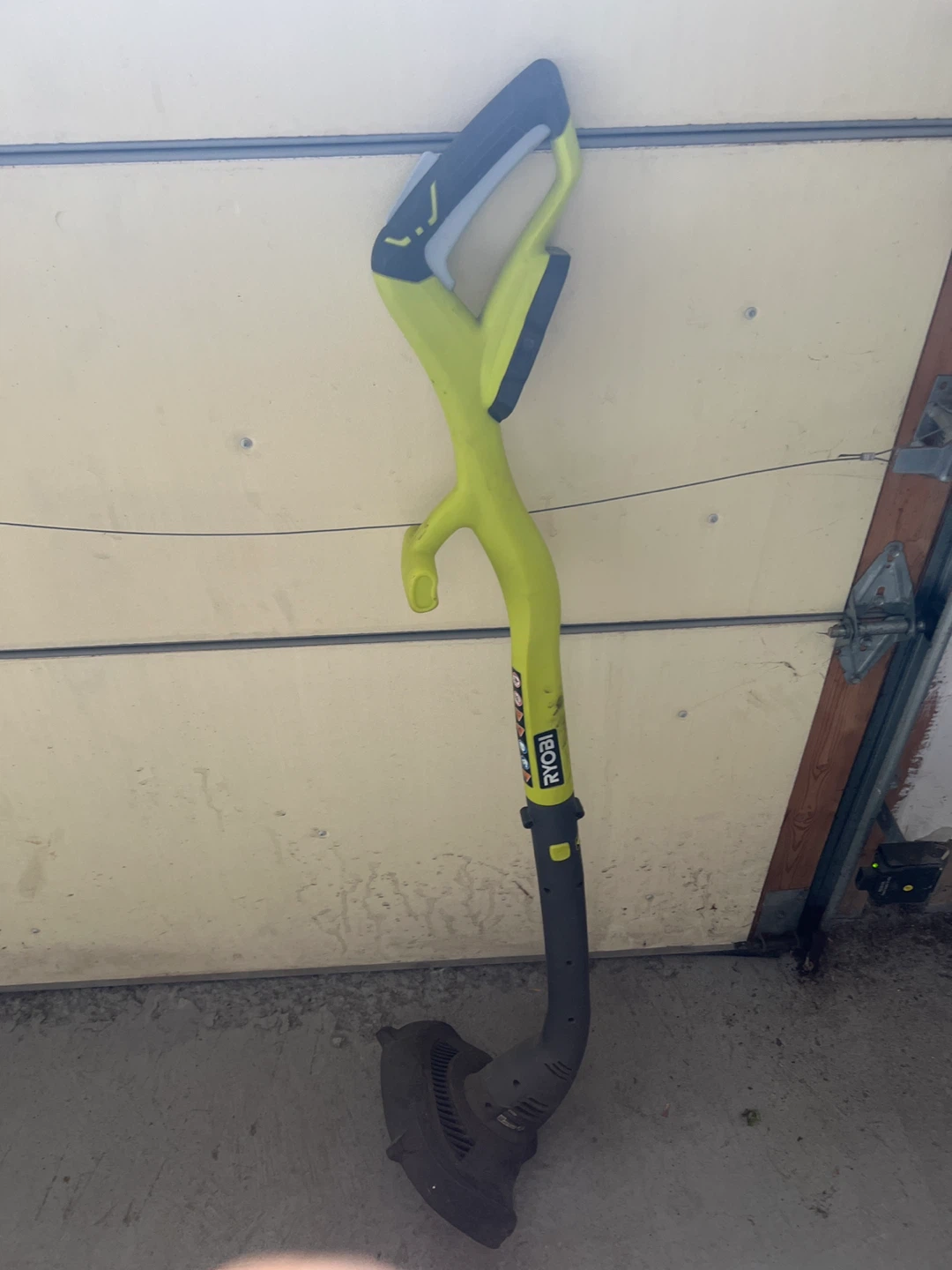 Ryobi Trimmer