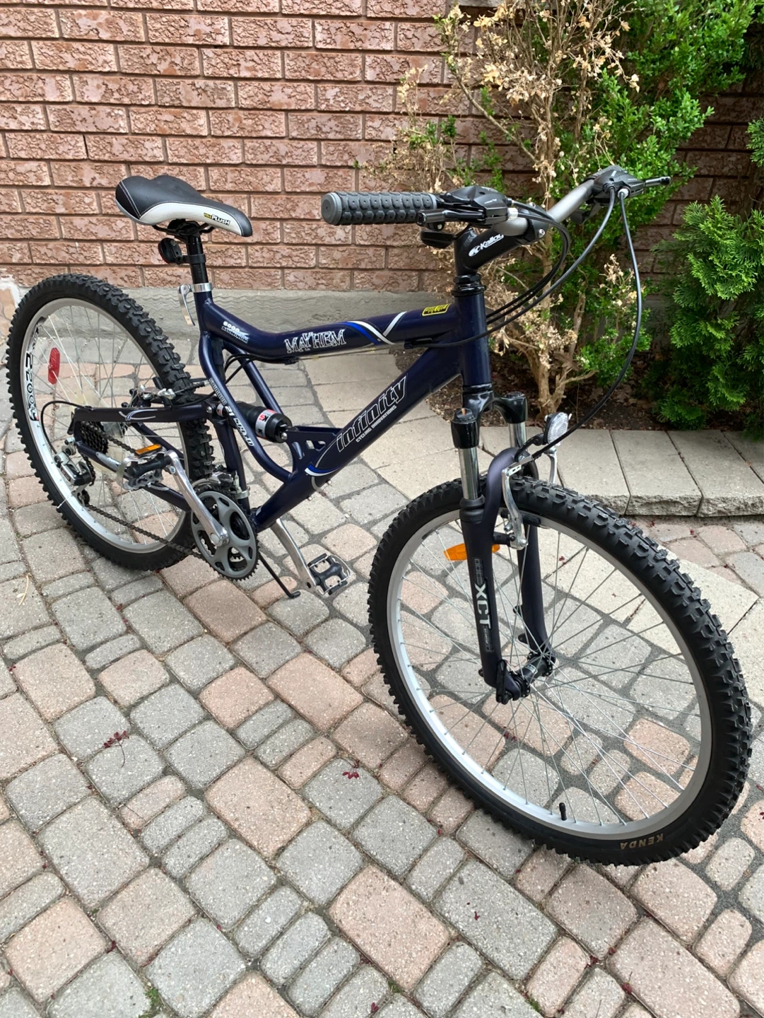 Infinity "Mayhem" Full Suspension Mountain Bike