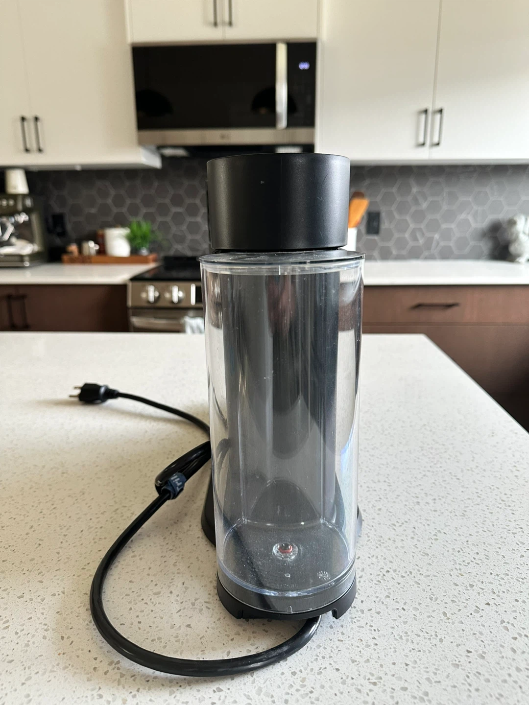 Nespresso VertuoPlus Coffee and Espresso Maker - photo 3