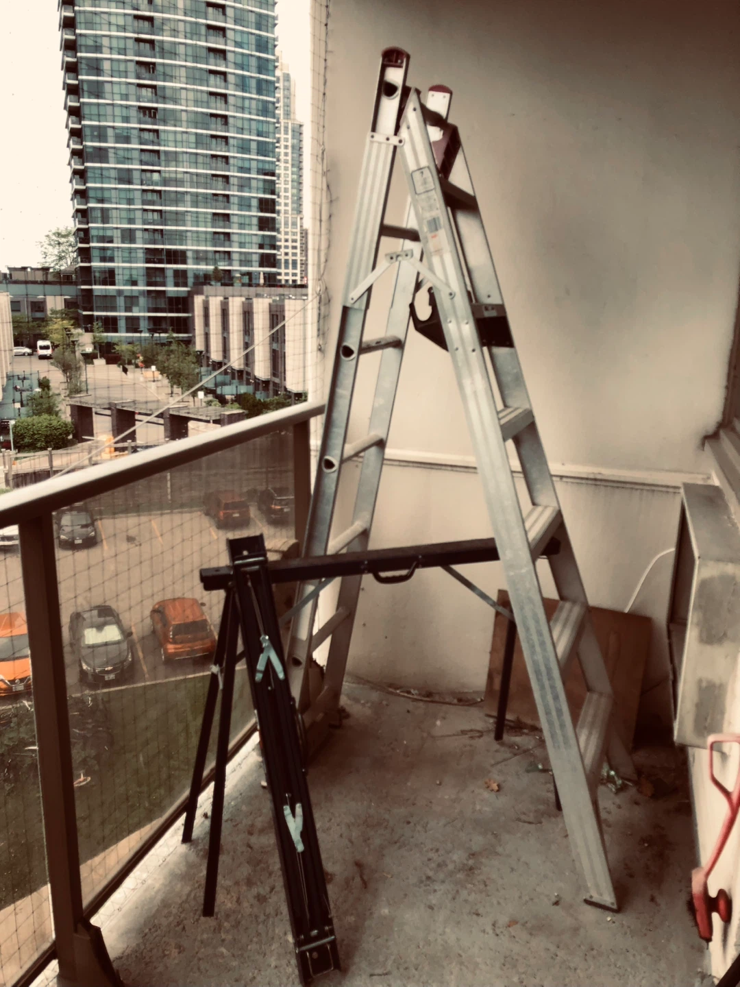 Aluminum duel Ladder/Folding saw