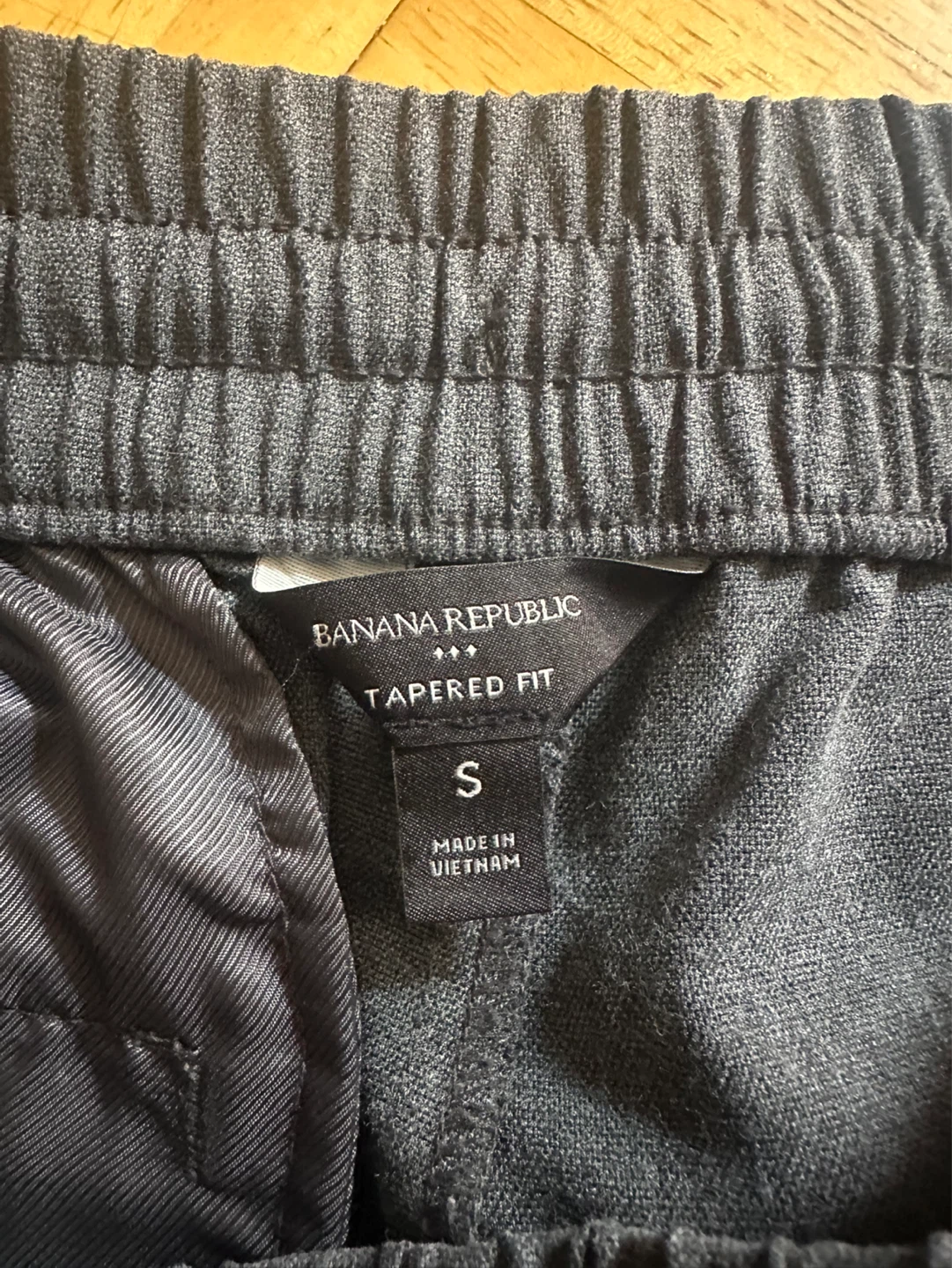 Banana Republic Tapered Fit Pants - Size 4 - photo 5