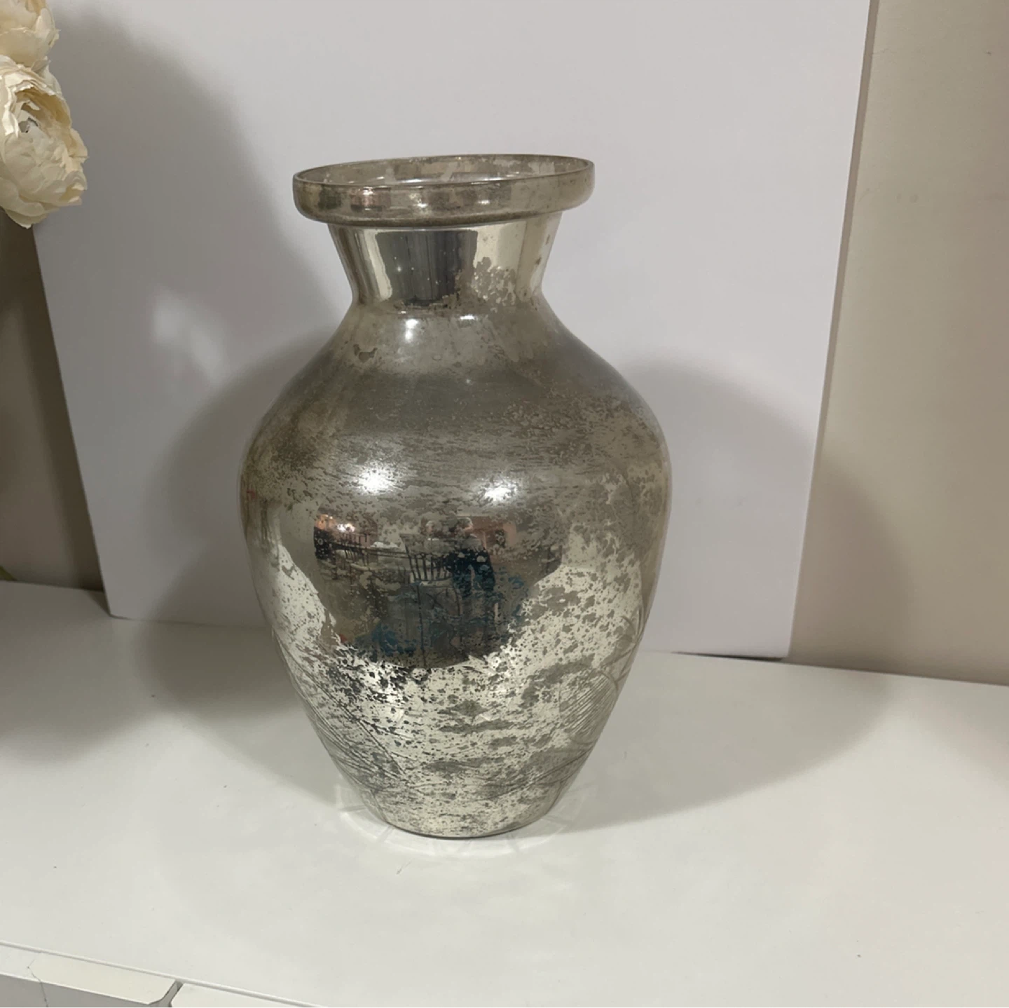 Pottery Barn Kingsley Vase