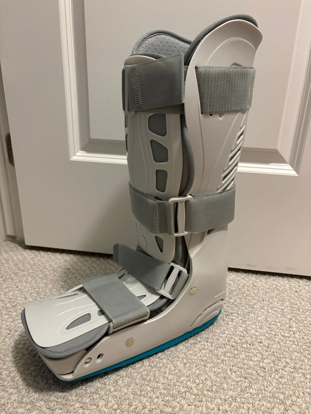 Fracture / Walking Boot - photo 2