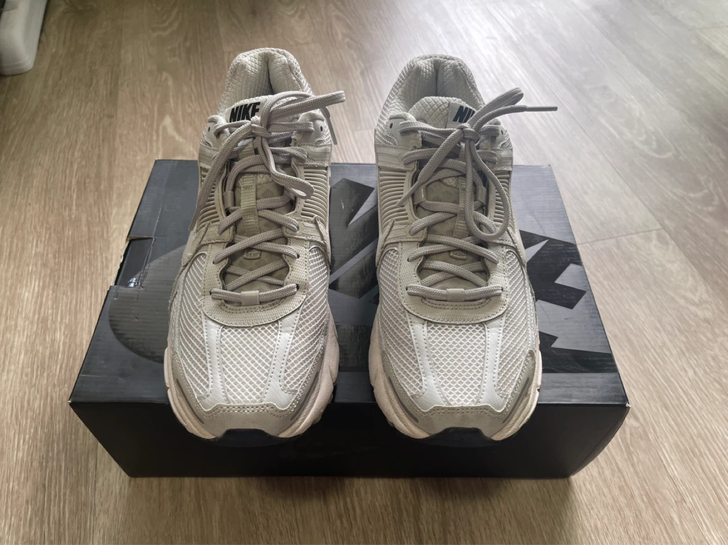 Nike Zoom Vomero 5 SP Running Shoes