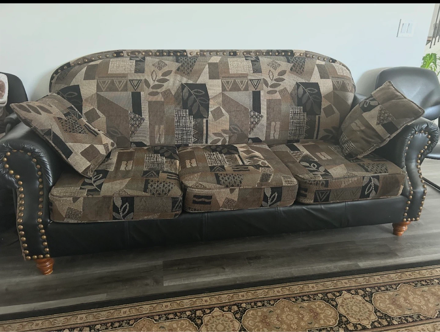 3 piece Sofa set with Decorative Pillows - photo 3