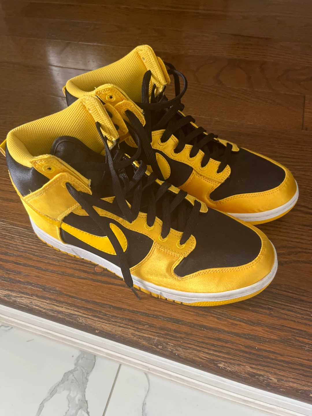Nike Dunk  High Top Sneakers