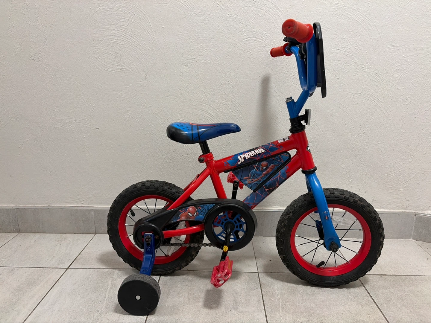Kids Spider-Man Bicycle with Training Wheels