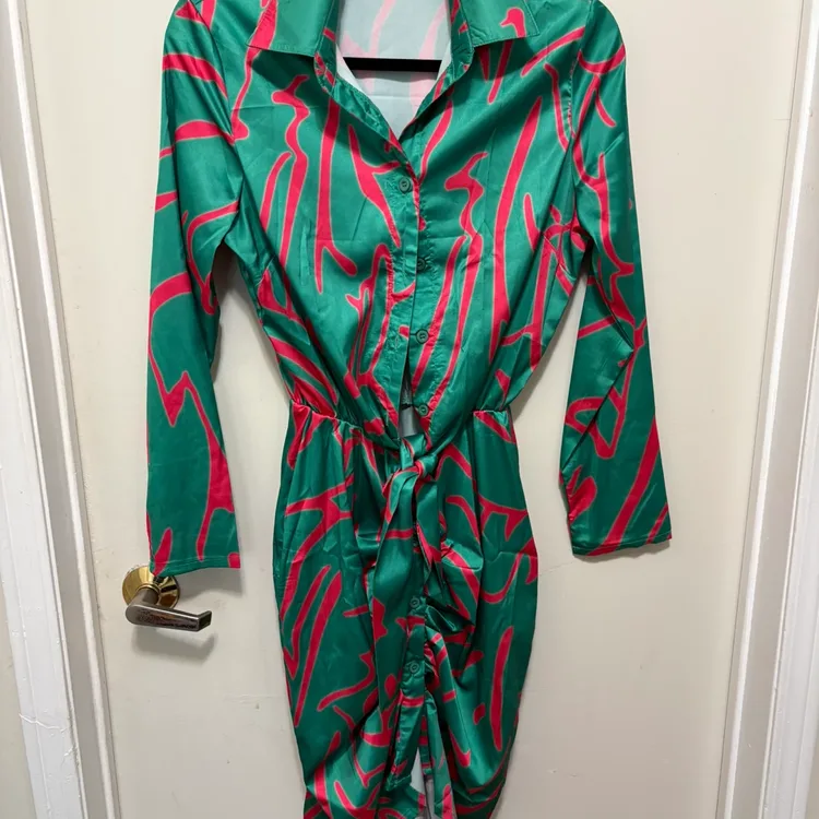 Chicme Green & Pink Patterned Shirt Dress | Karrot Chicme Green & Pink Patterned Shirt Dress | Karrot