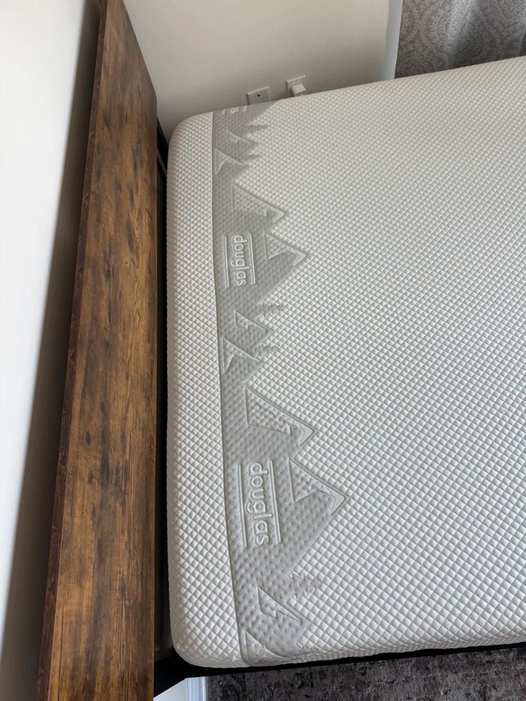 Douglas Mattress - Queen - photo 2