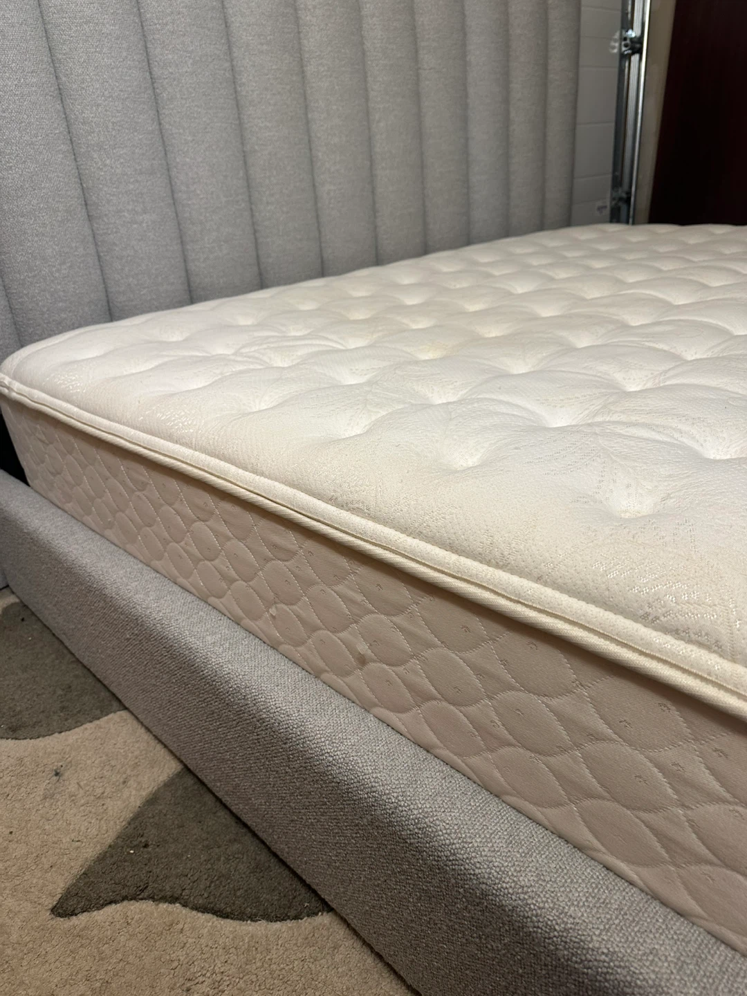 King Size Mattress & Grey Upholstered Bed Frame – Complete set - photo 5