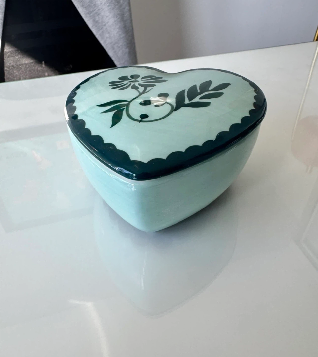 Anthropology Heart-shaped Trinket Box - photo 3