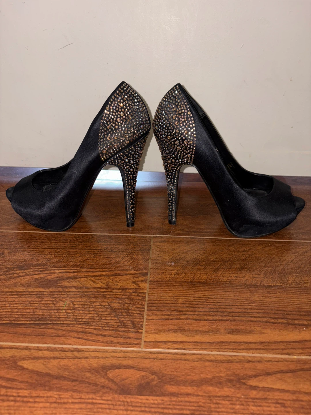 Steve Madden Black Peep-Toe Heels- 6.5 - photo 4