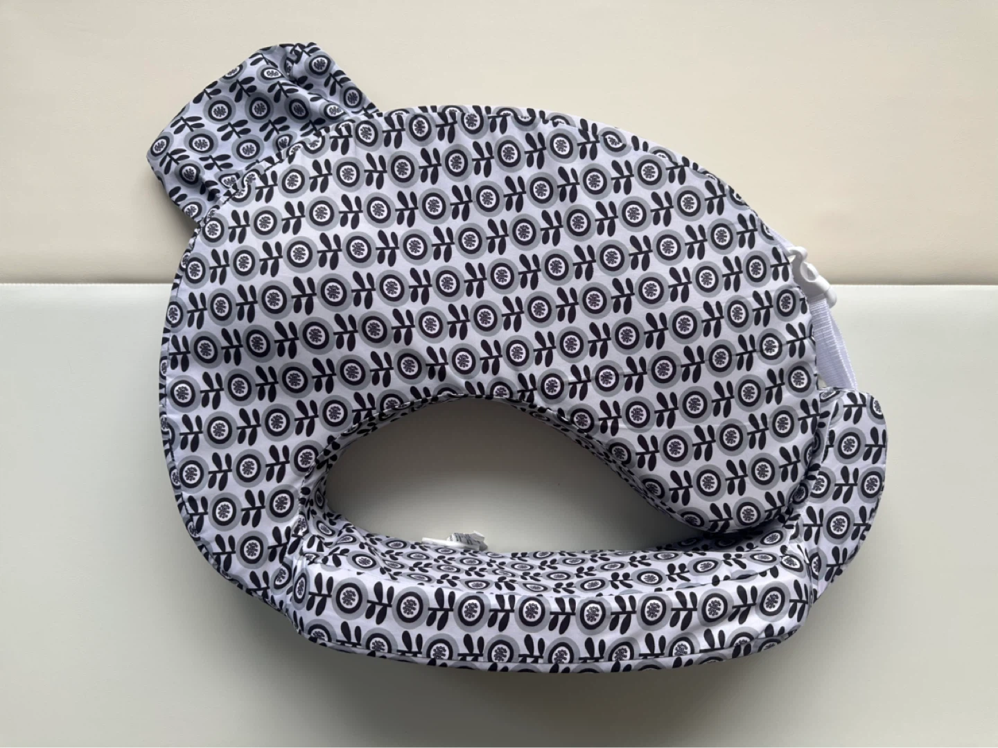 My Brest Friend Original Nursing Pillow – Excellent Condition - photo 4