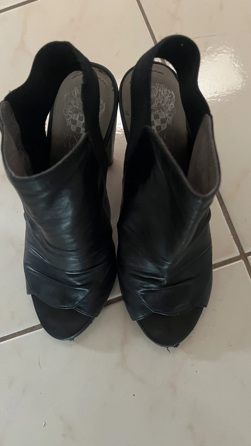 Vince Camuto Black Leather Peep-Toe Heels Size 6
