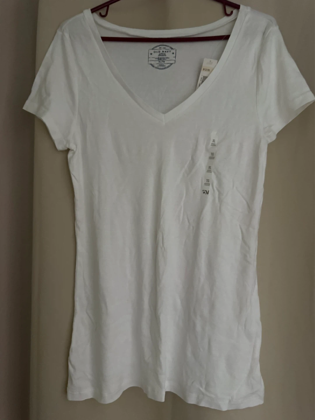 Old Navy Women's V-Neck T-Shirt XL