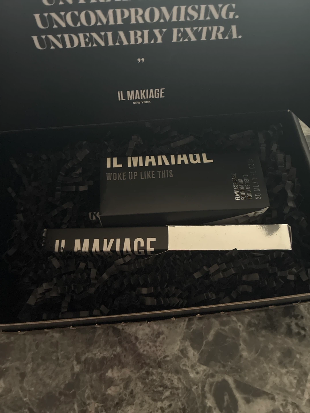 IL MAKIAGE Woke Up Like This Flawless Base Foundation - photo 2