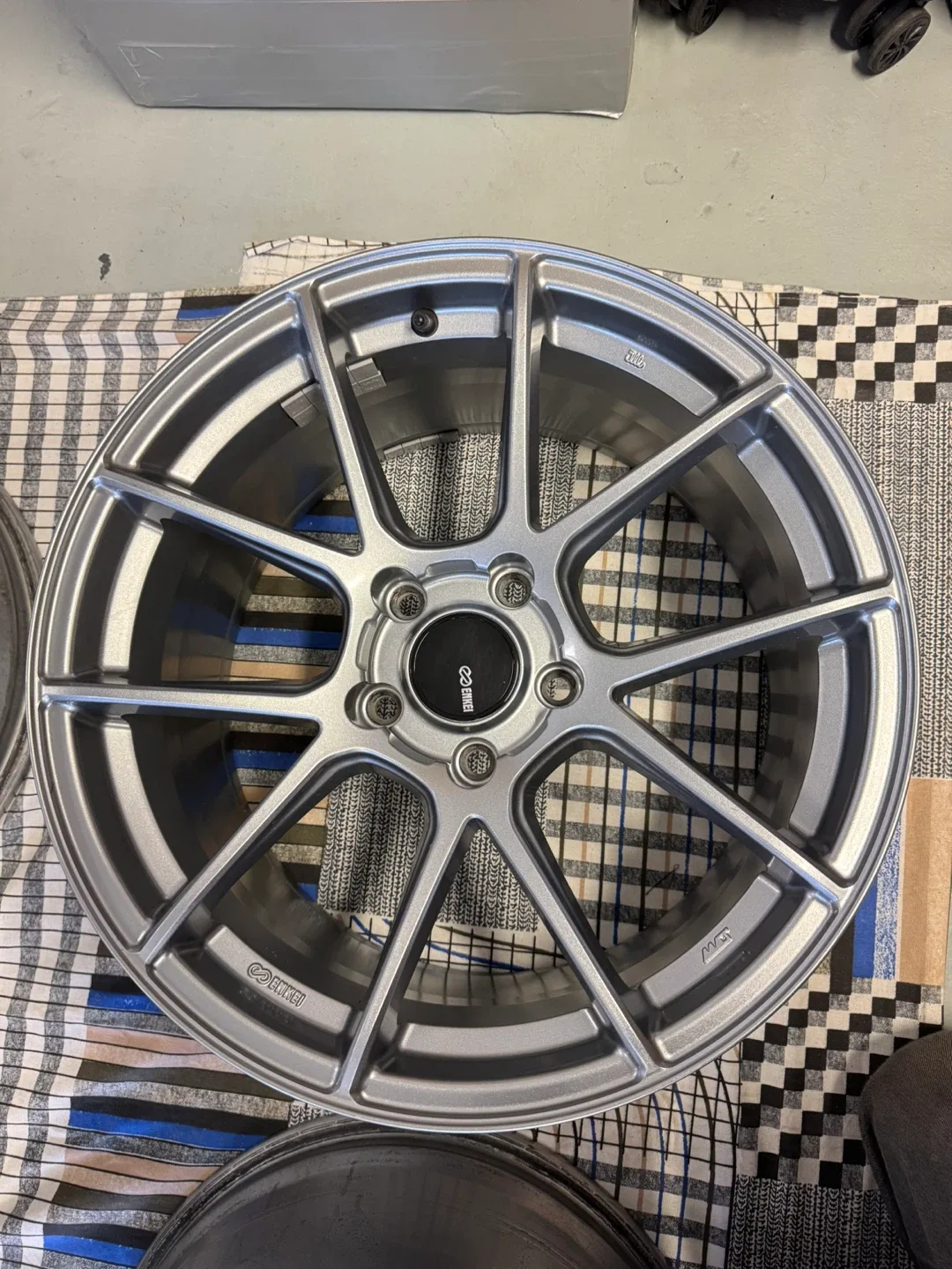 Enkei TSV 18x9.5 +45 5x120 - photo 4