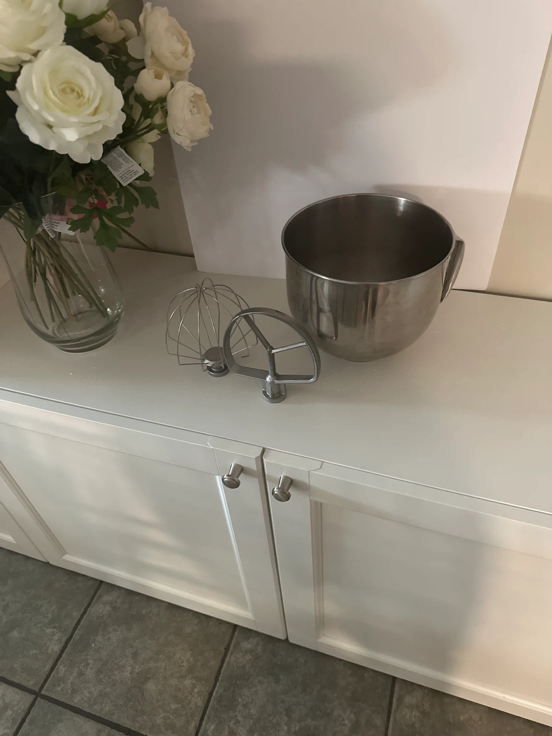 Cuisinart Stand Mixer Bowl and Attachments