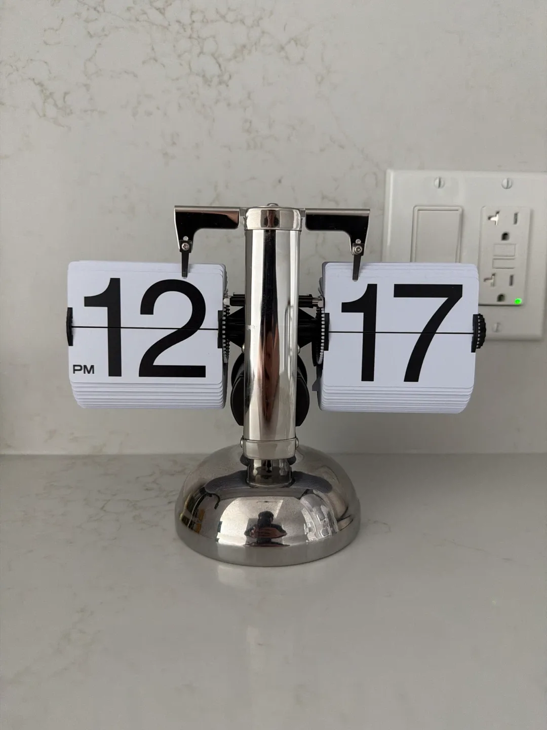 Stylish Flip Clock
